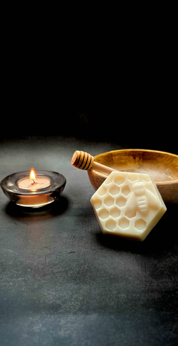 Sweet Orange Soap Bee - Image 4